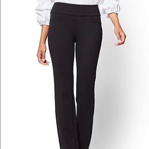 Straight Leg Pull-On Pant - Signature Fit - 7th Av